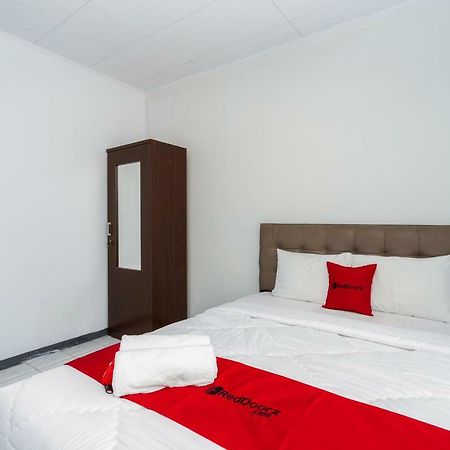 Reddoorz Syariah Near Rsud Cimacan Bogor Esterno foto