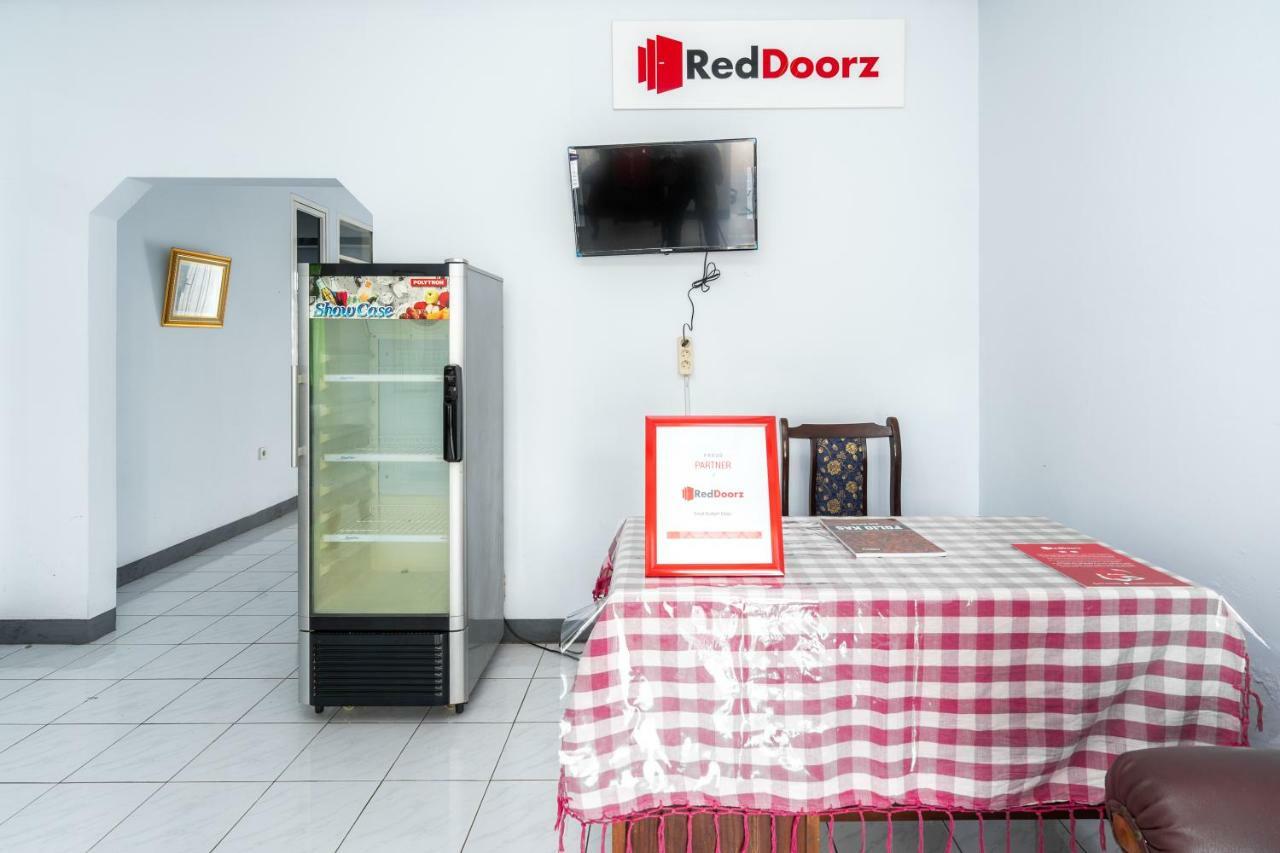 Reddoorz Syariah Near Rsud Cimacan Bogor Esterno foto